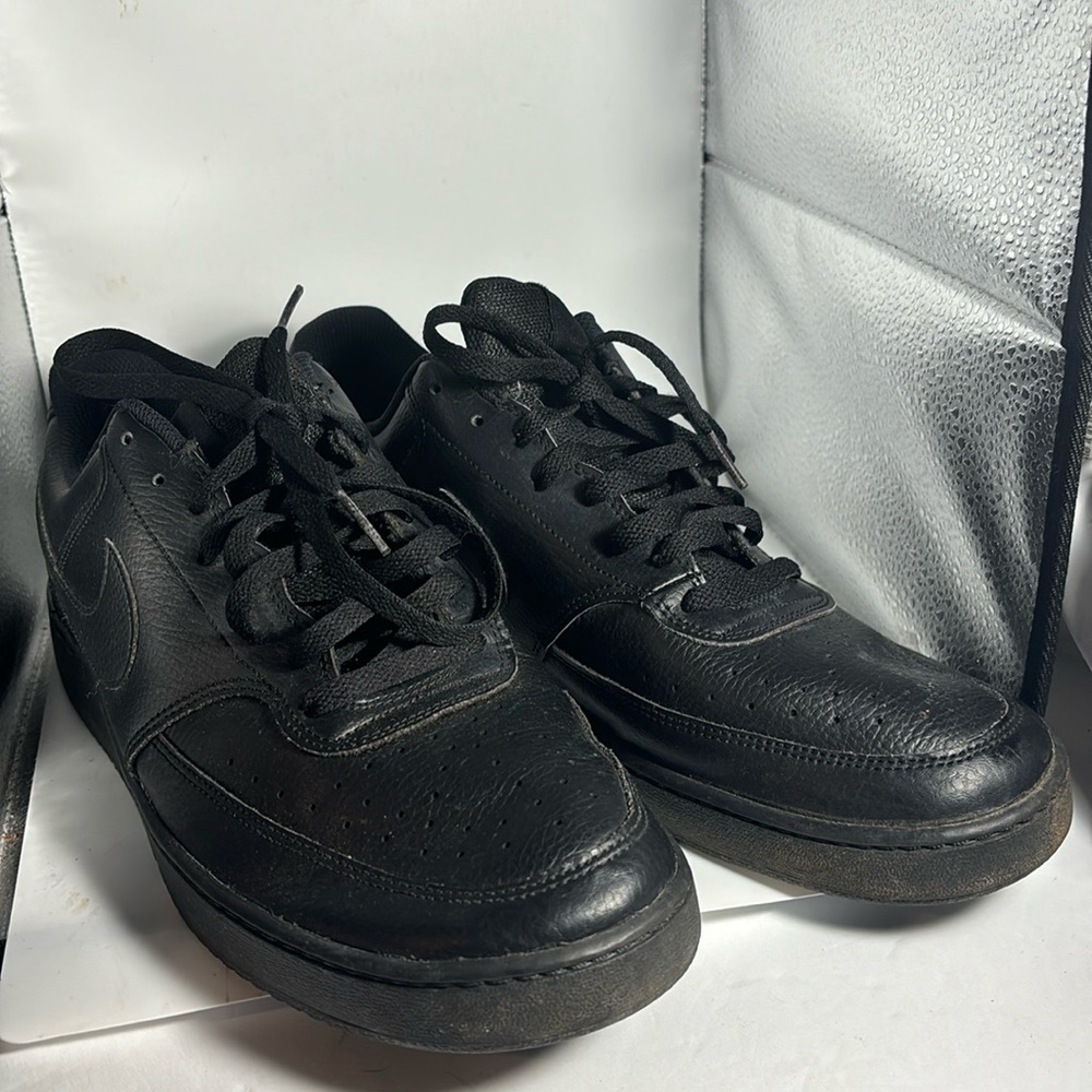Nike AF 1 Men’s Sneakers size 13 in excellent condition like new